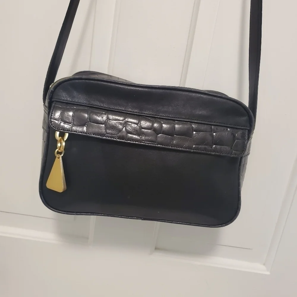 Americana by Sharif Black Crossbody, Classic, Business Casual